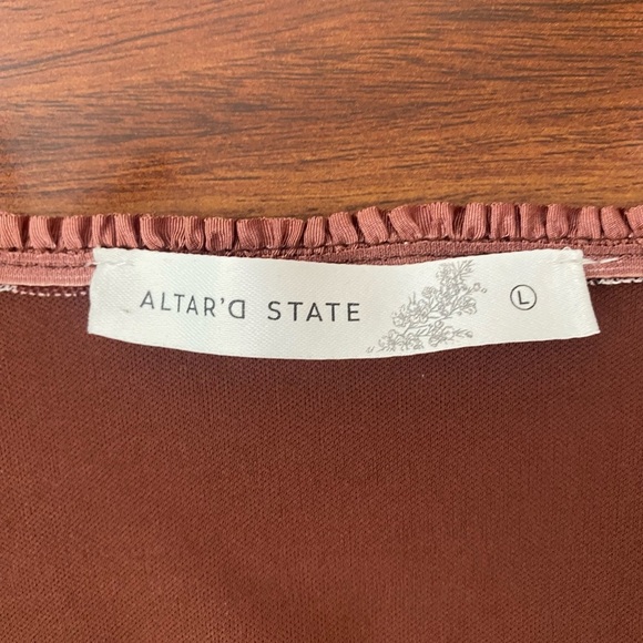 Altar’d State brown Floral Long Sleeve V-neck crop Top size Large NWOT - Picture 7 of 9